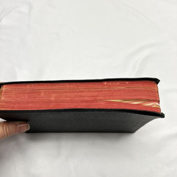 The Holy Bible RSV 1952 Thomas Nelson Revised Standard Version Black Leather - Picture 6 of 12